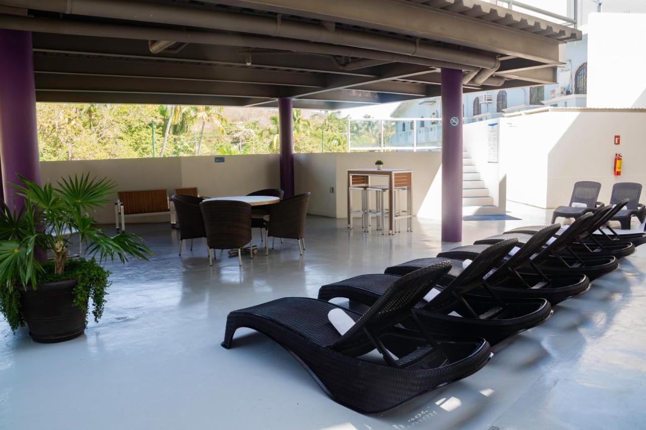 Am Hotel Y Plaza Huatulco Exterior photo